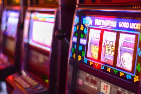 dj555 mobile gaming